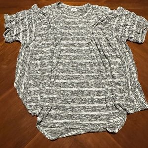 BKE Oversized Heavyweight Top